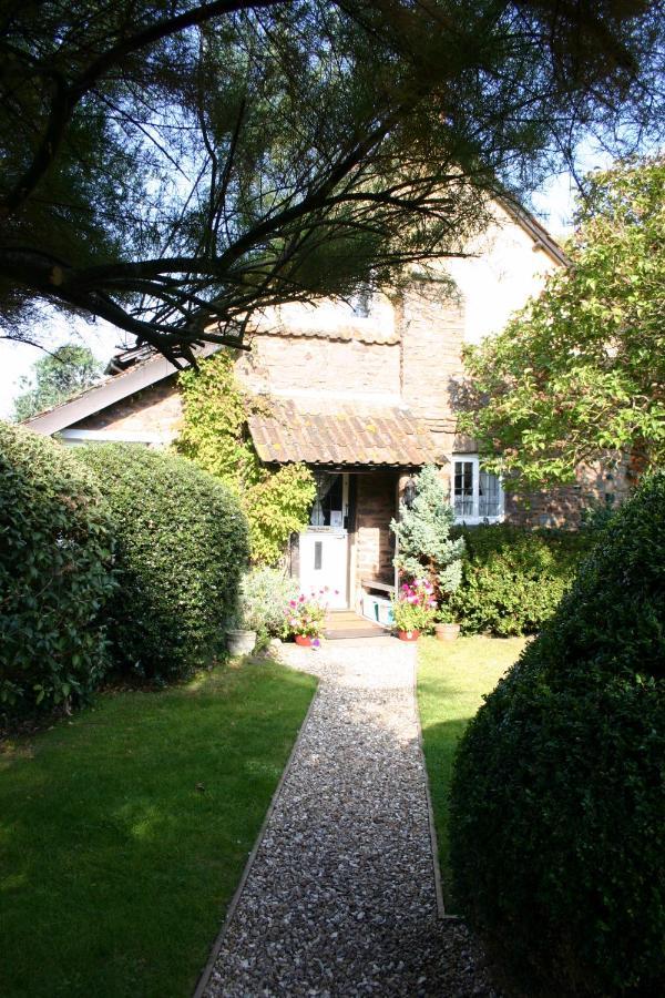 Tudor Cottage Bossington Экстерьер фото