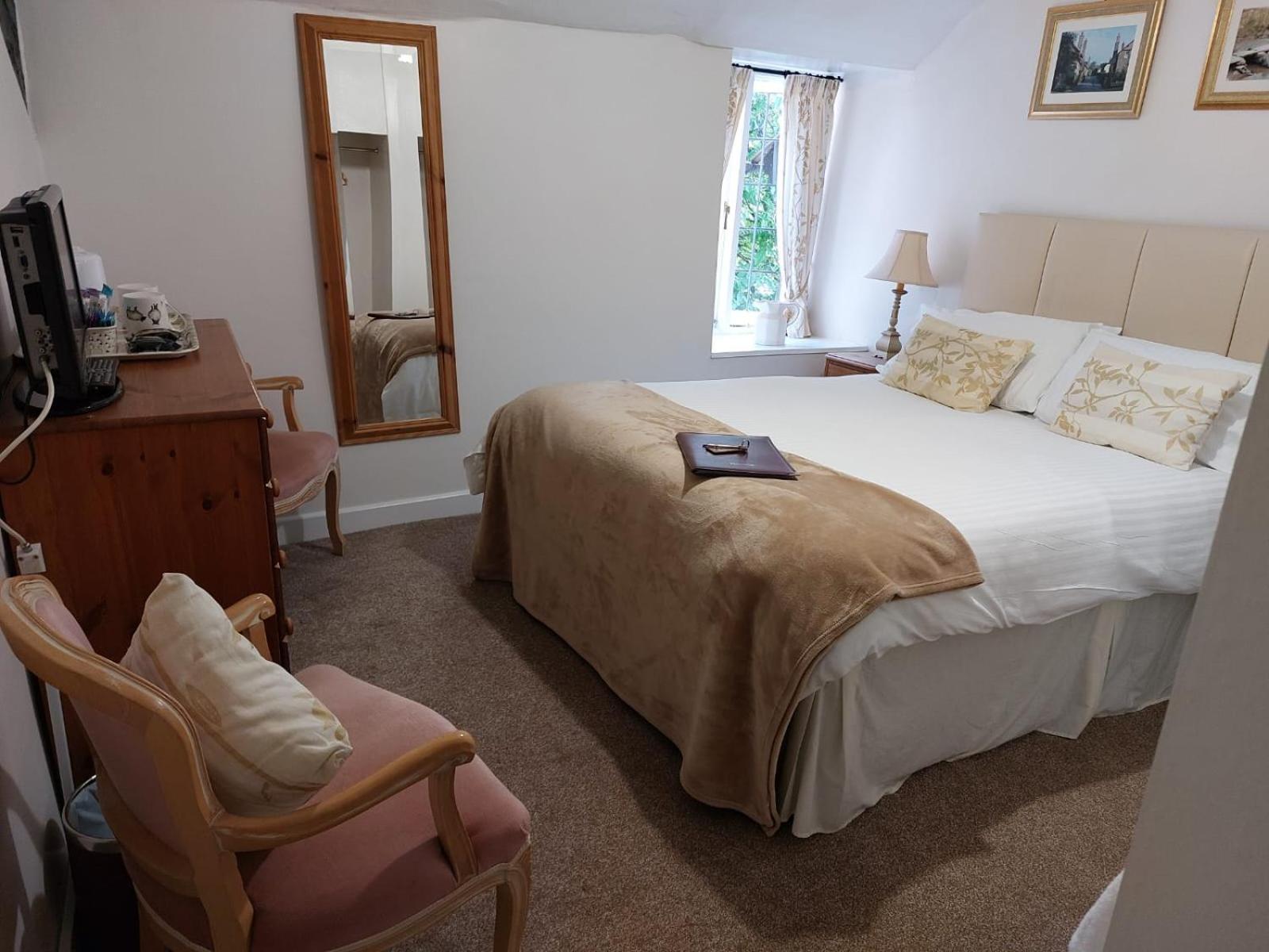 Tudor Cottage Bossington Экстерьер фото